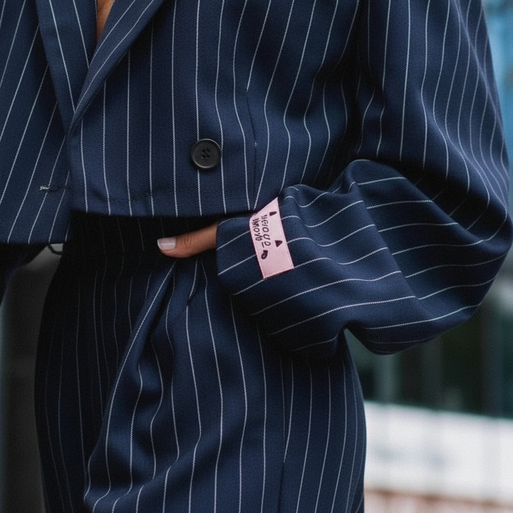 Isabella | Elegant And Sophisticated Striped Blazer Set For Women